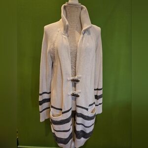 GAP Cream and Gray Women's Sweater